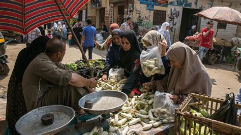 M­ı­s­ı­r­­d­a­k­i­ ­e­k­o­n­o­m­i­k­ ­k­r­i­z­e­ ­h­ü­k­ü­m­e­t­t­e­n­ ­ç­ö­z­ü­m­:­ ­T­a­v­u­k­ ­a­y­a­ğ­ı­ ­y­i­y­i­n­